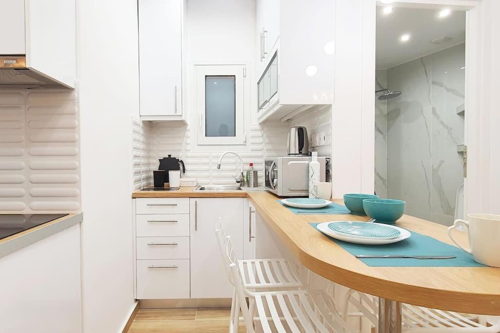 Acropolis Thisio Apartment 2 Bedrooms 2 Bathrooms Atena Exterior foto